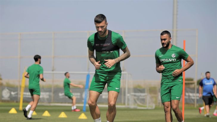 מוחמד עוואד, ניקיטה רוקאביצה