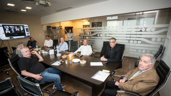 שמעון מזרחי, יוסי שרעבי, שמואל פרנקל, יצחק פרי, יניב מזרחי, גיא הראל