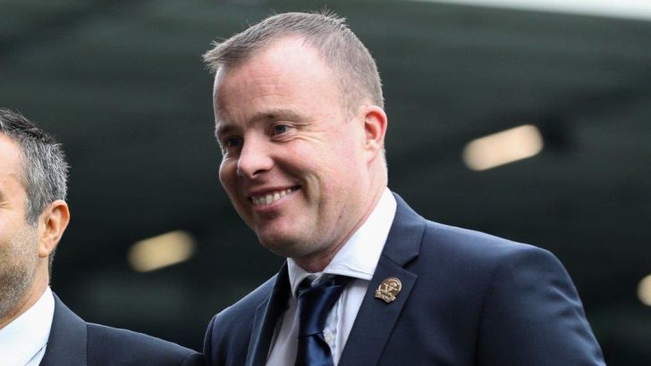 אנגוס קיניאר