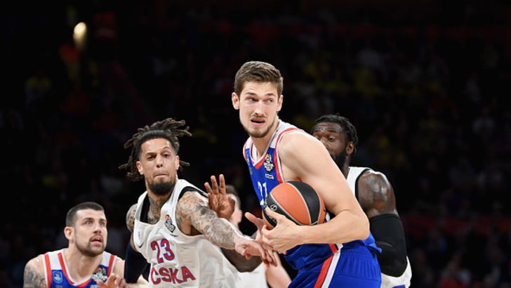 דניאל האקט, טיבור פלייס