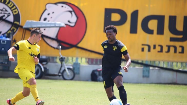 ליוואי גרסיה, גבי קניקובסקי