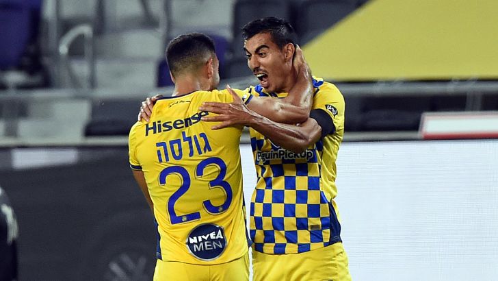 מתן חוזז, אייל גולסה