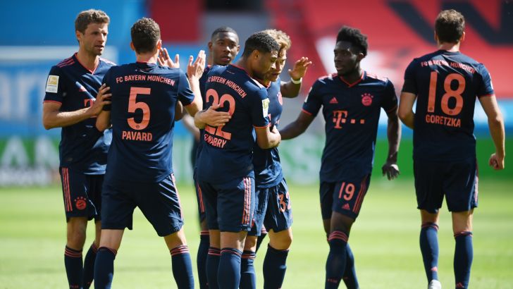 שחקני באיירן מינכן חוגגים