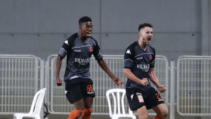 מתיאה ליואיץ' חוגג עם סילבה קאני