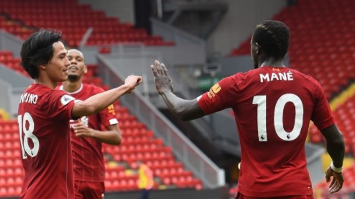 סאדיו מאנה, טאקומי מינאמינו