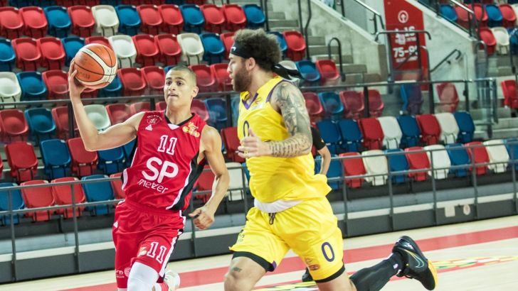 דזי וושינגטון, ים מדר