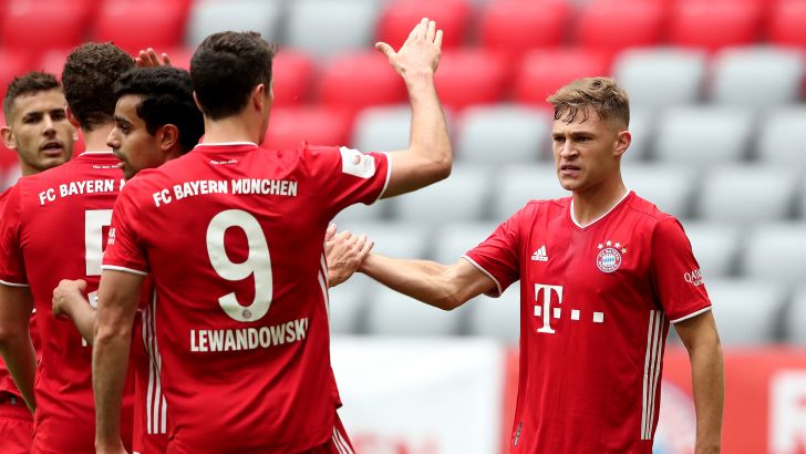 שחקני באיירן מינכן חוגגים