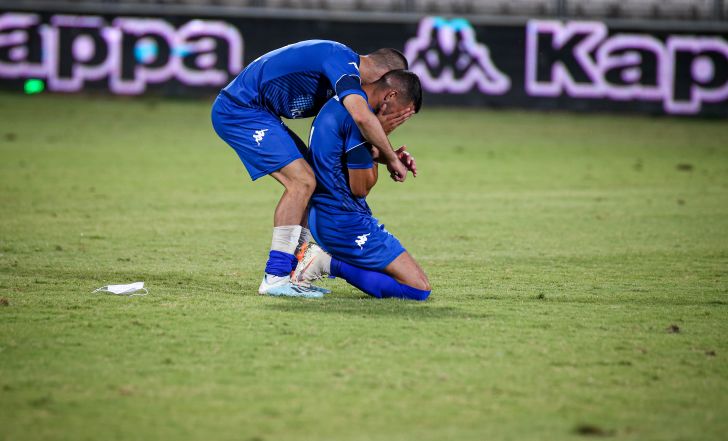 הפועל קרית שמונה חוגגות הישארות