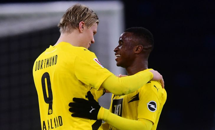 ארלינג הולאנד עם יוסופה מוקוקו