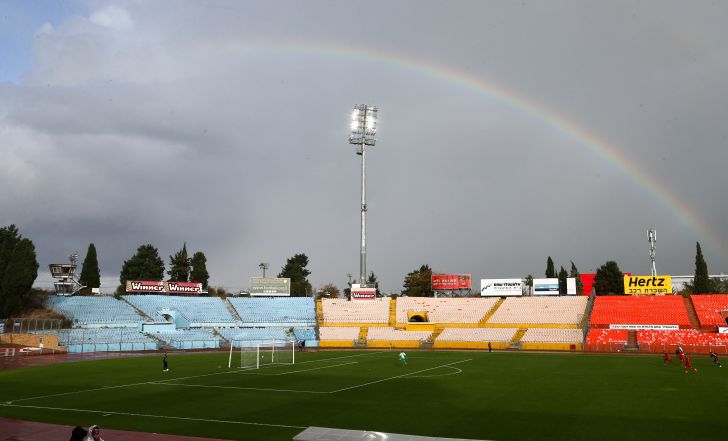 אצטדיון רמת גן