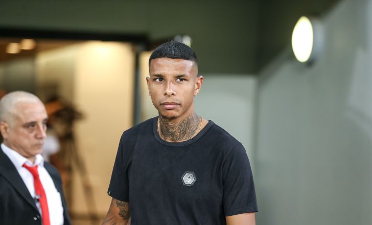 אליסון דוס סנטוס