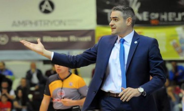 יאניס קאסטריטיס