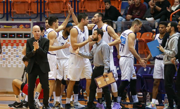 שחקני עירוני נהריה חוגגים