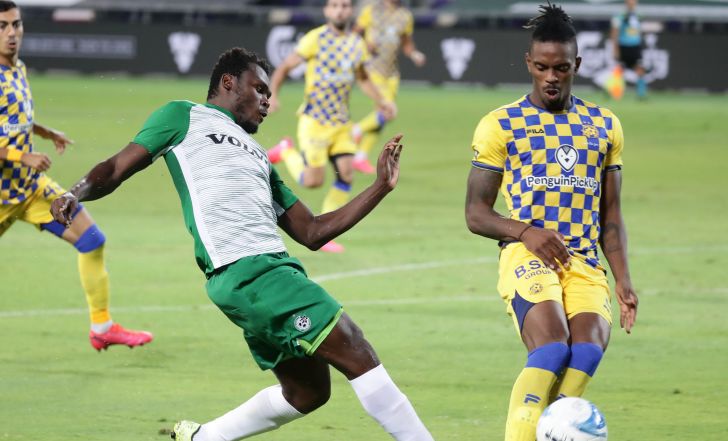 ז'איר אמאדור, ארנסט מאבוקה