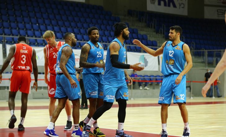 שחקני הפועל אילת