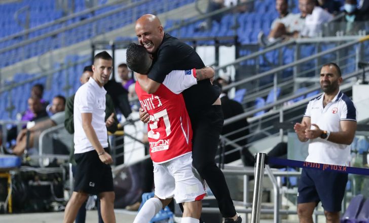 ז'וסואה, יוסי אבוקסיס