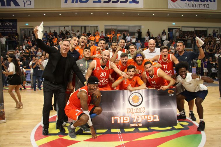 ××'× ××: ×¨××©×× ××¦××× × ××¦×× ××ª ××¤××¢× ××××× 76:92 ××¢××ª× ××¤××× ×-×¤××¨