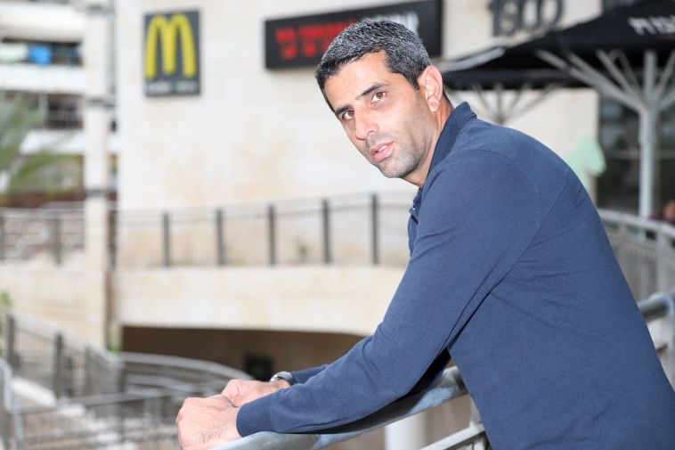 "אם כבר מאמן משלם על משהו, שזה יהיה על החלטות שלו" (דני מרון)