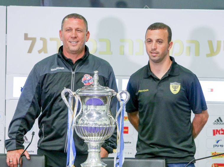קלינגר ובן זקן. "לכל נתון יש צד חיובי וצד שלילי" (דני מרון) קלינגר ובן זקן. "לכל נתון יש צד חיובי וצד שלילי" (דני מרון)