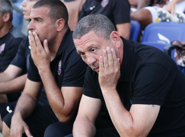 קלינגר.ץ מה קורה לקבוצה שלו? (דני מרון) קלינגר.ץ מה קורה לקבוצה שלו? (דני מרון)