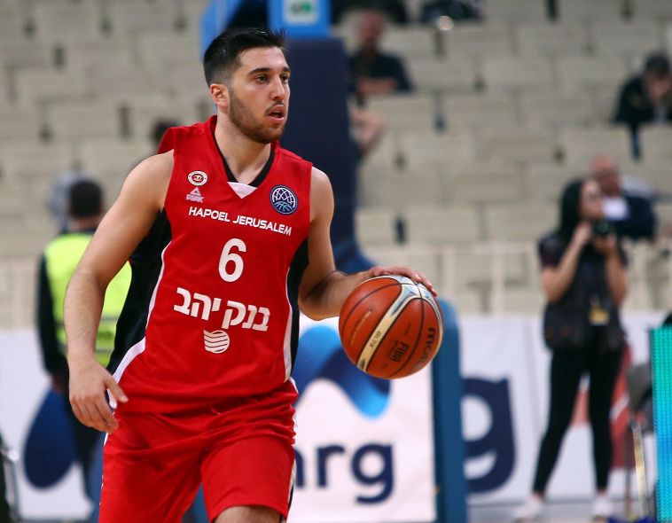 בלאט. שתי שלשות שלו סגרו את הסיפור (אודי ציטיאט) בלאט. שתי שלשות שלו סגרו את הסיפור (אודי ציטיאט)
