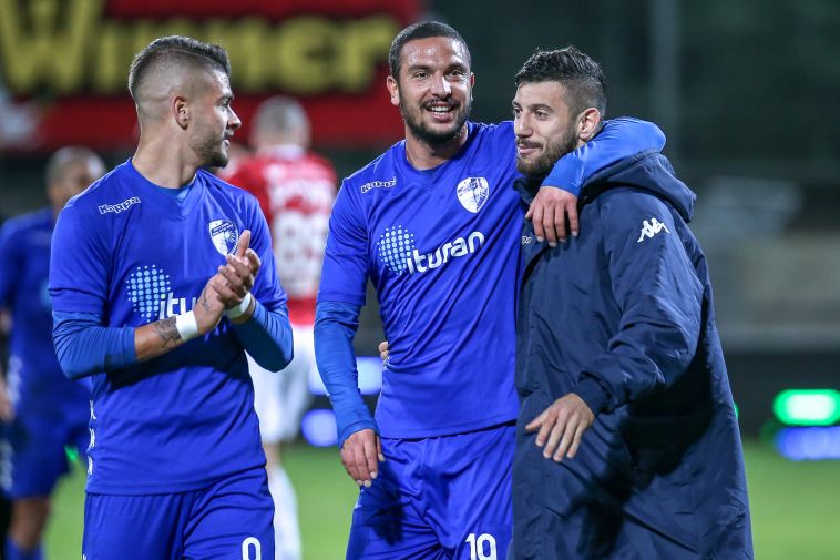 אבוחצירה חוגג. 