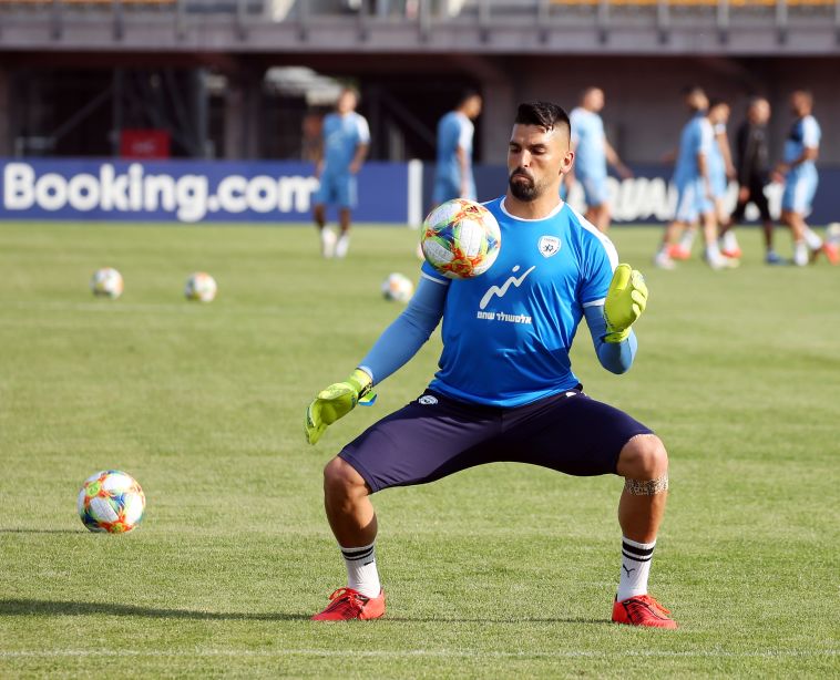 אריאל הרוש. רוצה לשמור על מעמדו כשוער הראשון בנבחרת (אודי ציטיאט)