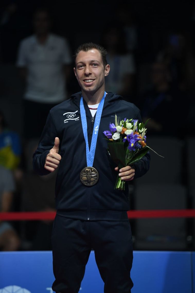 מישה זילברמן עם מדליית הארד (עמית שיסל ,באדיבות הוועד האולימפי בישראל)