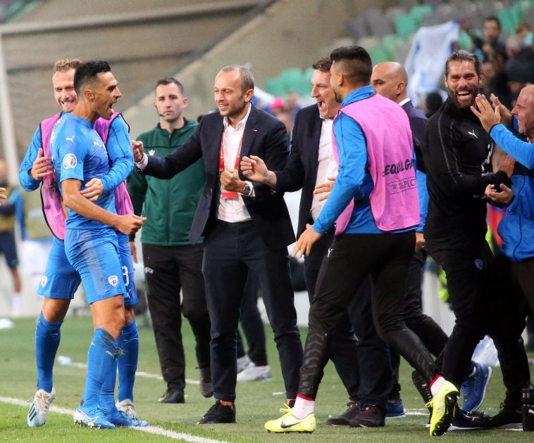 הרצוג סילק את הדיכאון הקיומי מעל שחקני נבחרת ישראל (אודי ציטיאט) הרצוג סילק את הדיכאון הקיומי מעל שחקני נבחרת ישראל (אודי ציטיאט)