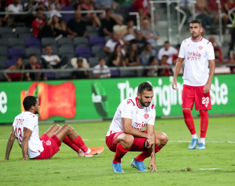 "אנחנו מאוכזבים כמו הקהל. יש חוסר ביטחון ולחץ" (דני מרון) "אנחנו מאוכזבים כמו הקהל. יש חוסר ביטחון ולחץ" (דני מרון)