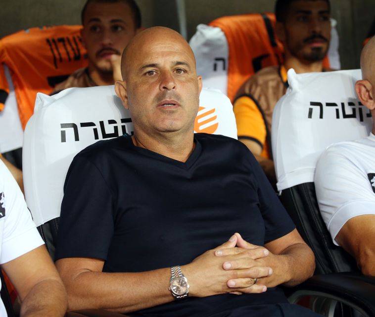 אבוקסיס. "זה אחד המשחקים הכי גרועים שהיו לי מאז שאני מאמן" (אודי ציטיאט) אבוקסיס. "זה אחד המשחקים הכי גרועים שהיו לי מאז שאני מאמן" (אודי ציטיאט)