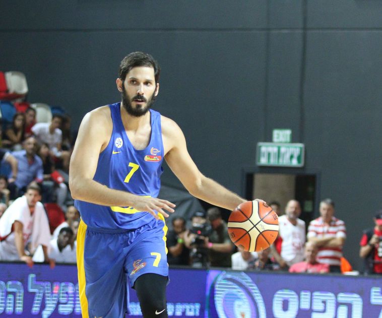 עומרי כספי. רוצה תואר ראשון בצהוב אחרי עשור (עדי אבישי) עומרי כספי. רוצה תואר ראשון בצהוב אחרי עשור (עדי אבישי)
