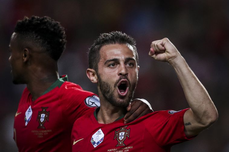 רבע שעה הספיקה לקיצוני של מנצ'סטר סיטי (CARLOS COSTA/AFP via Getty Images) רבע שעה הספיקה לקיצוני של מנצ'סטר סיטי (CARLOS COSTA/AFP via Getty Images)