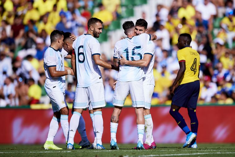 התפוצצות של ארגנטינה באצטדיון באלצ'ה נגד אקוודור. (Quality Sport Images/Getty Images)