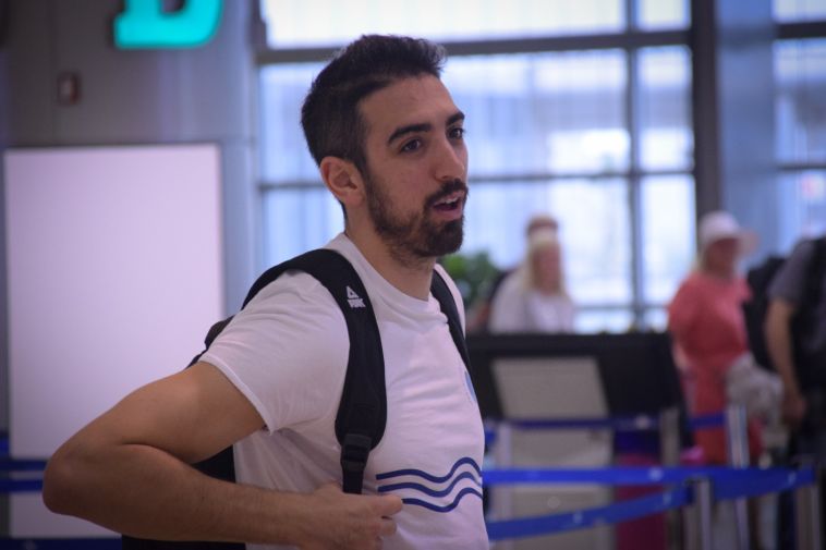 בר טימור בנתב"ג. ירושלים תפתח ברגל ימין? (באדיבות הפועל "בנק יהב" ירושלים)