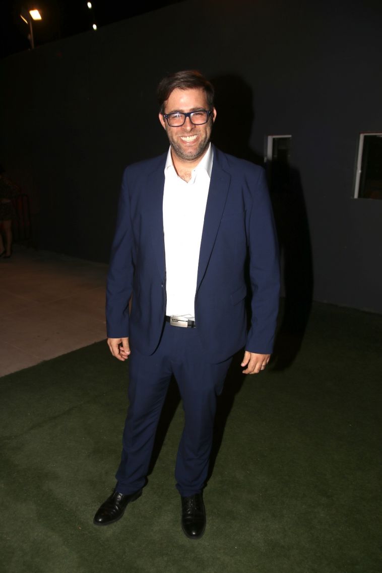 אורן חזן בא בטוב אורן חזן בא בטוב