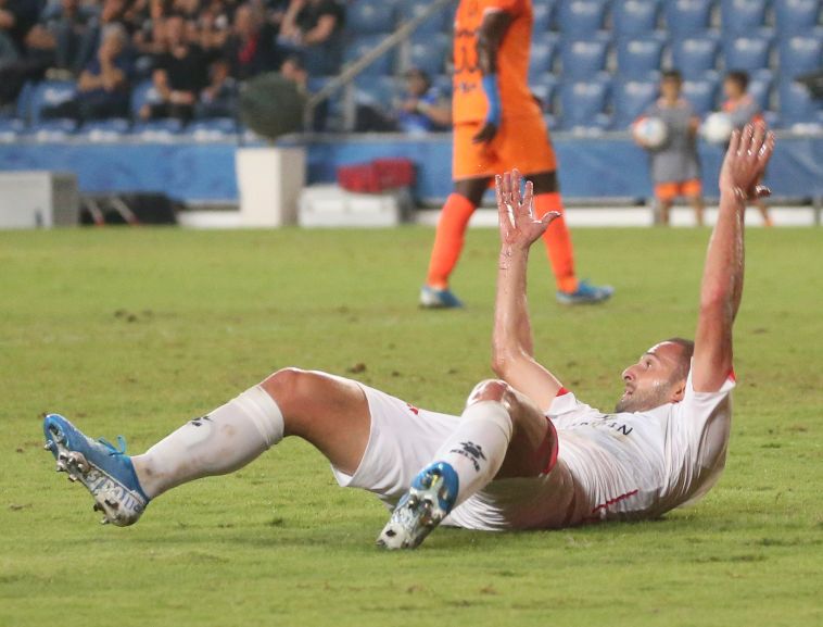 החלוץ בטוח שמגיעה לו בעיטה ב-11 מטרים (אודי ציטיאט)