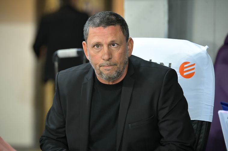 גם קלינגר מכיר את שתי הקבוצות. יצליח לעצור את מכבי? (אריאל שלום)