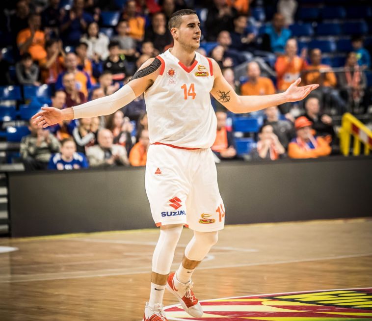 עוז בלייזר (עודד קרני)