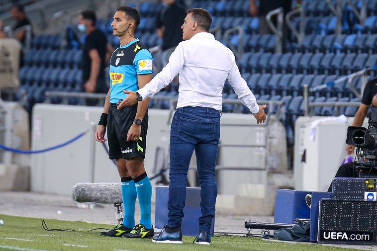 בלבול כמובן לא אהב את השריקה לבעיטת עונשין (מאור אלקסלסי)