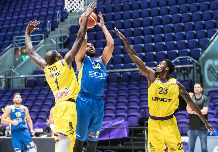 הול קופץ עם קולמן. הופעה טובה לרכש של חולון (עודד קרני, מנהלת הליגה)