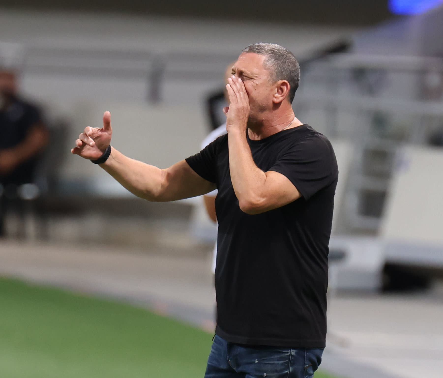 ניר קלינגר מאמן הפועל תל אביב