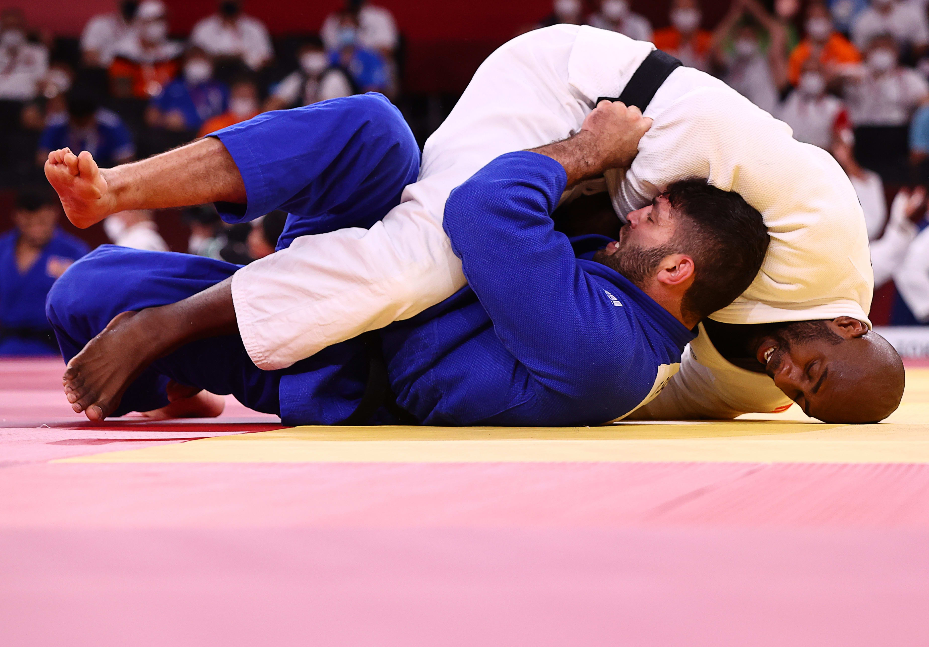 הג'ודוקא אורי ששון מול טדי רינר