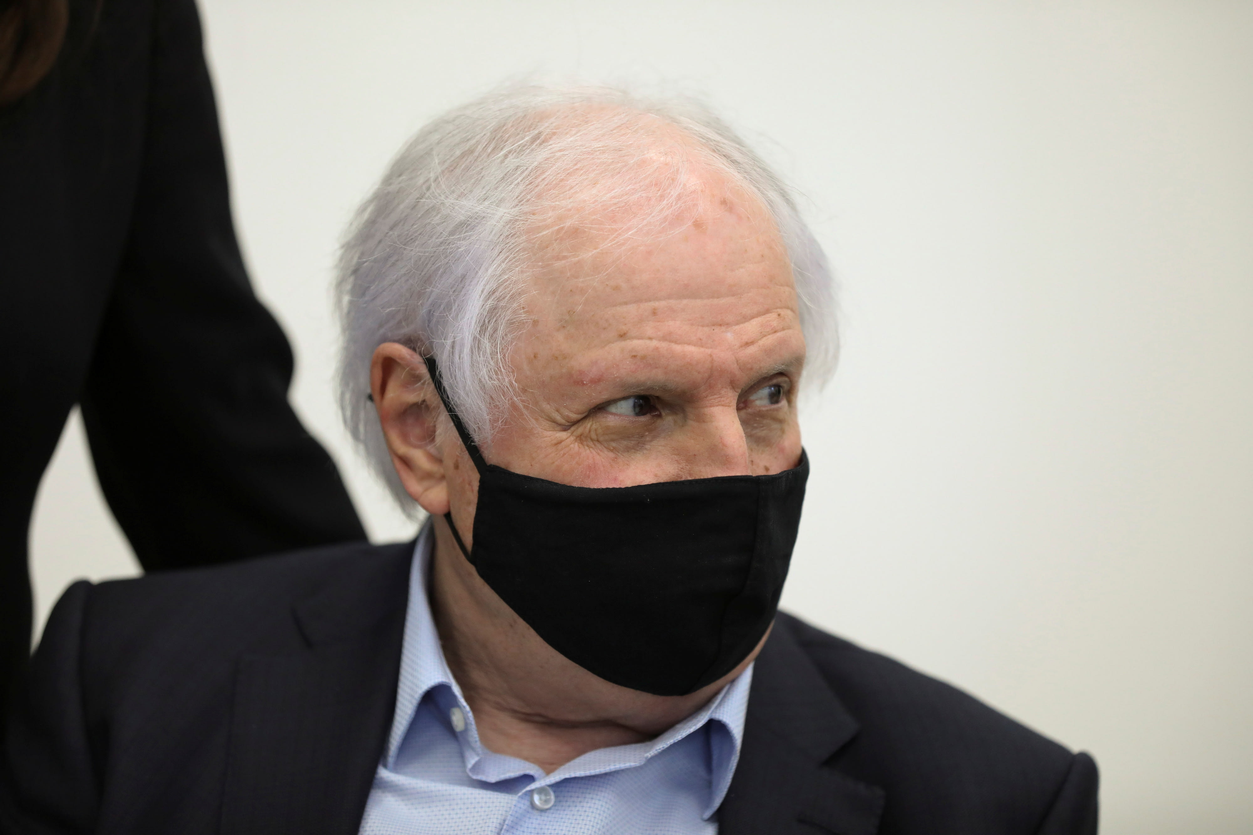 תיקי האלפים | שאול אלוביץ'
במהלך דיון בבית המשפט המחוזי, ירושלים 5 באפריל 2021